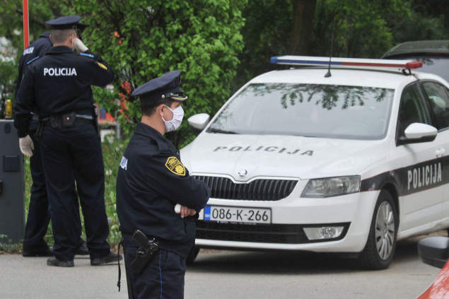 Tuzla: Pješaka udario automobil, zadržan na liječenju