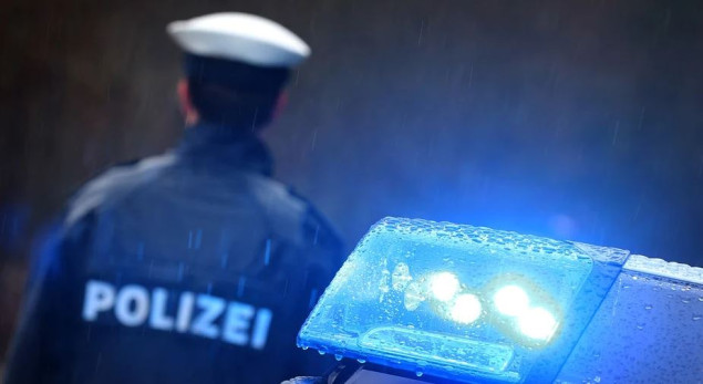 Neidentifikovani muškarac napao nožem tinejdžerke u Njemačkoj, 14-godišnjakinja podlegla ranama