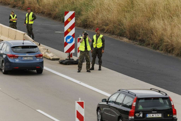 Poljski poljoprivrednici pridružili se patrolama na granici