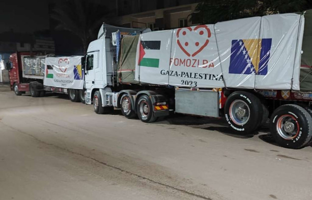 Pomozi.ba - Prvi dio od deset šlepera humanitarne pomoći krenuo ka Gazi
