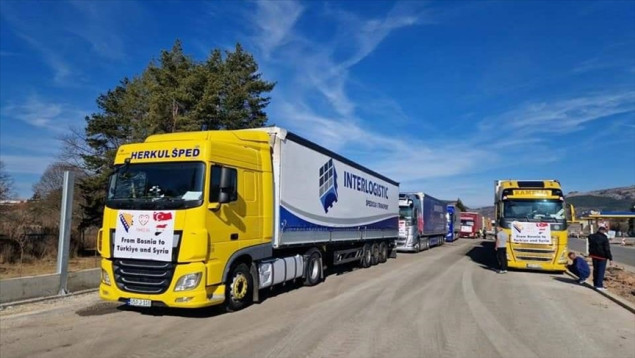 Pomozi.ba u zemljotresima pogođena područja Turske i Sirije poslali 121 šleper pomoći