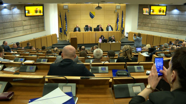 Predloženo da osobe s invaliditetom imaju naknadu od 700 KM, umjesto 403 KM