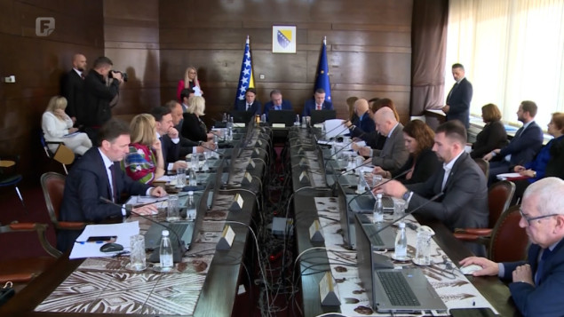 Upućena inicijativa za hitnu sjednicu Parlamenta FBiH o fiskalnim reformama