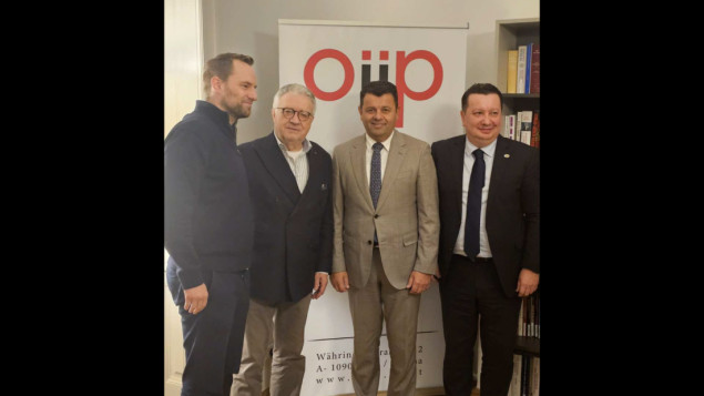 Hurtić održao sastanak sa Wolfgangom Petritschem u Beču