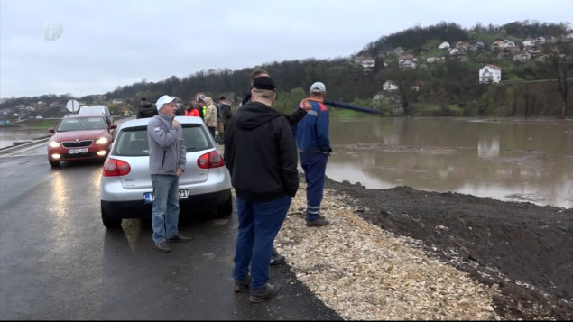 Nabujale rijeke, poplave, klizišta - dramatični prizori širom BiH