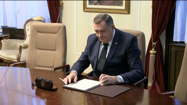 Ambasadori iz reda srpskog naroda podržali Dodika