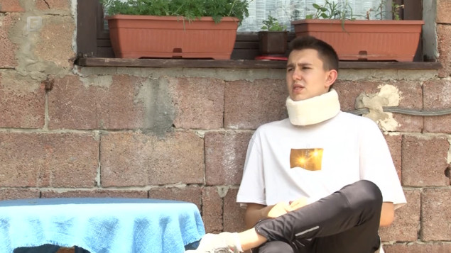 Odgođeno saslušanje mladića koji je brutalno pretučen u Bratuncu