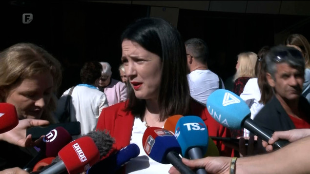 Trivić: Narodni front neće sudjelovati u ‘homogenizaciji’ oko lažnog predsjednika