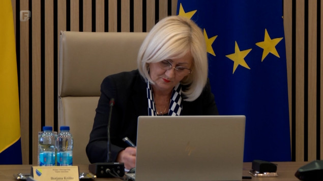 Krišto optužuje Nikšića za blokadu, on poručuje da čeka odluku Ustavnog suda