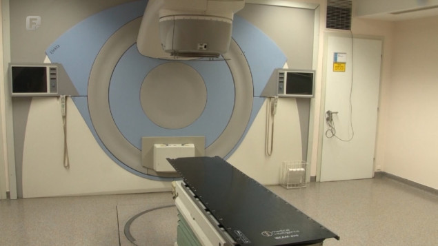 Ponovo poništena tenderska procedura za linearni akcelerator u UKC-u Tuzla