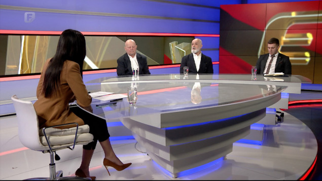 Šejh Edin Urjan Kukavica, fra Mile Babić i Lazar Škobo u Plenumu o vjeri i politici