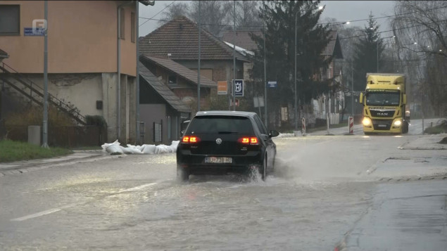Una u Bihaću 62 cm iznad kritične tačke, Sanu samo nekoliko dijeli od toga