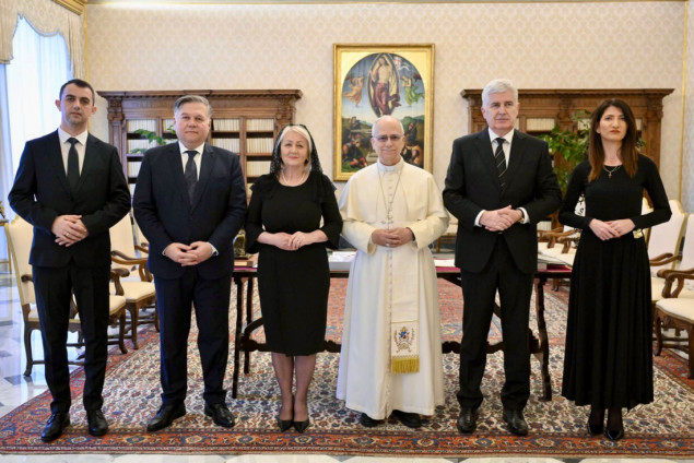 Krišto, Čović, Filipović i Brkić sa papom: "Ako nema Hrvata u BiH, nema ni Katoličke crkve u BiH"