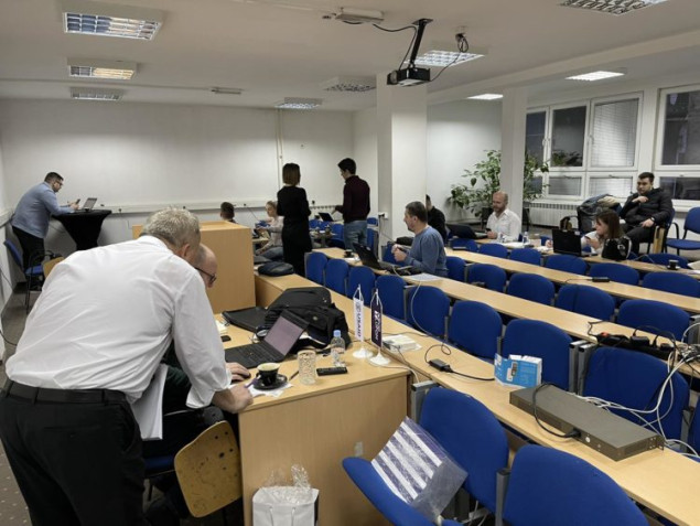 Pod lupom: Zabilježene manje nepravilnosti, posmatrači uložili 11 primjedbi