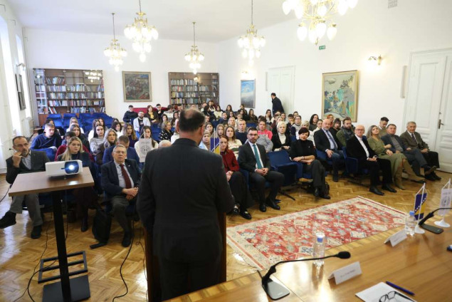 Negiranje kao politika, činjenice kao odgovor: Genocid u Srebrenici je nepobitan