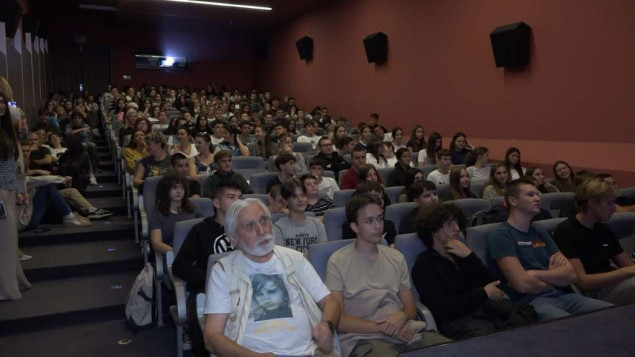 U okviru Književnih susreta na Kozari izvedena drama 'Volio sam Eminu opasno po život'
