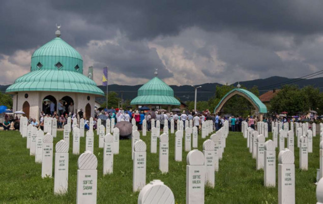 Vlada USK proglasila 20. juli Danom žalosti zbog kolektivne dženaze u Prijedoru