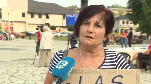 U Gradačcu održan novi protestni skup