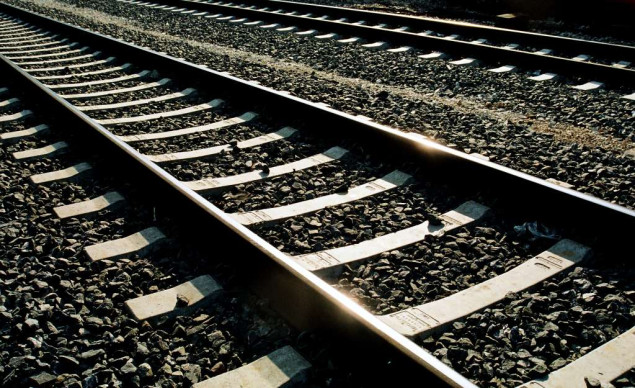 Apel Željeznica FBiH - Pažljivo preko pruge