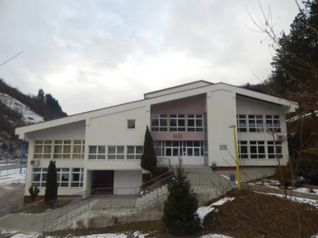 Pismo prijetećeg sadržaja pronađeno kod učenika u Srebrenici