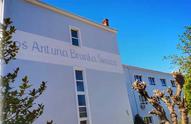 Postignut dogovor: Djeca iz OŠ Antuna Branka Šimića Mostar vraćaju se u školske klupe