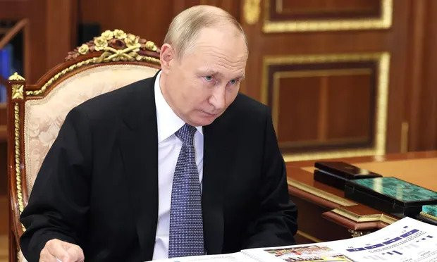 Putin uveo ratno stanje u anektiranim područjima u Ukrajini