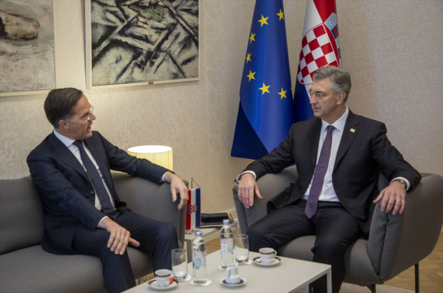 Rutte u Hrvatskoj - Generalni sekretar NATO-a upoznao se s novim vojnim arsenalom