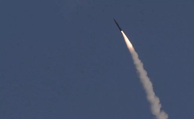 Izraelska vojska kaže da je presrela projektil, jemenski Huti potvrdili da su gađali Eilat