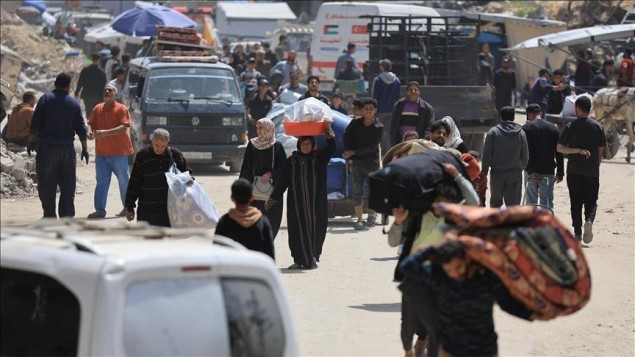 Deset mrtvih u izraelskim udarima, pogođena zona za izbjeglice