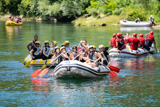 Održana 3. Cazinska Unska regata u okviru manifestacije 'Lito moje medeno'