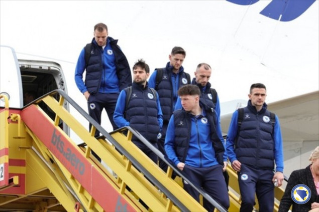 Fudbalska reprezentacija BiH stigla u Bratislavu