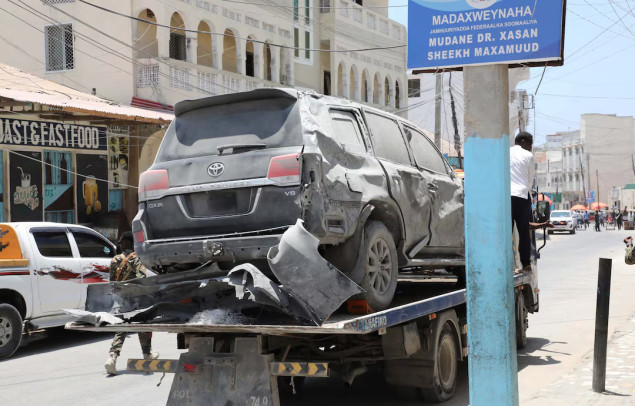 Somalija: Predsjedničku kolonu pogodio bombaški napad