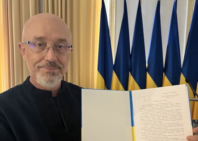 Ukrajinski ministar odbrane podnio ostavku