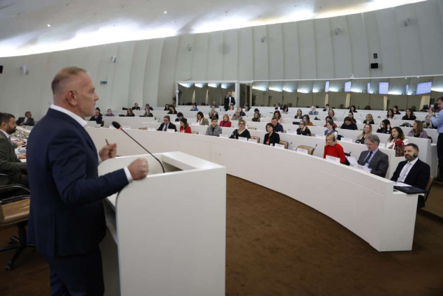 BiH daleko od pune rodne ravnopravnosti, žene i dalje nedovoljno zastupljene u politici i ekonomiji