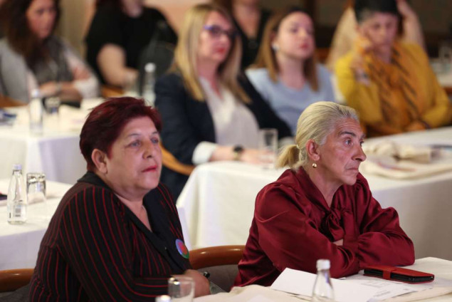 Romkinje se suočavaju s dvostrukom diskriminacijom, stvoriti uslove da se njihov glas čuje