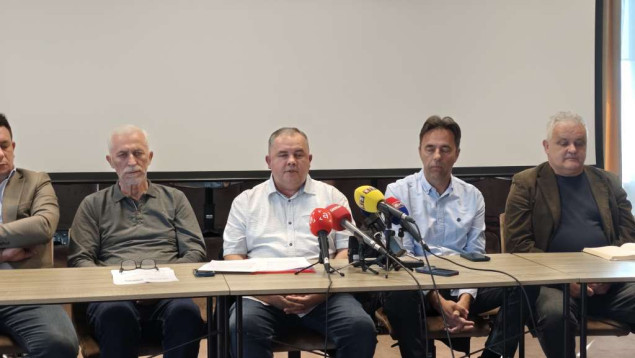 Struka u RS traži da se ne oduzimaju licence inženjerima zaštite na radu starijima od 65 godina