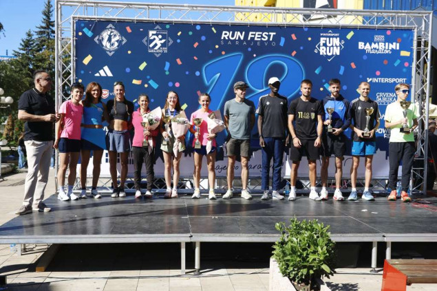 Sarajevo Run Fest 2025 danas okupio trkače iz 48 zemalja, pobjednik polumaratona Adam Lomb