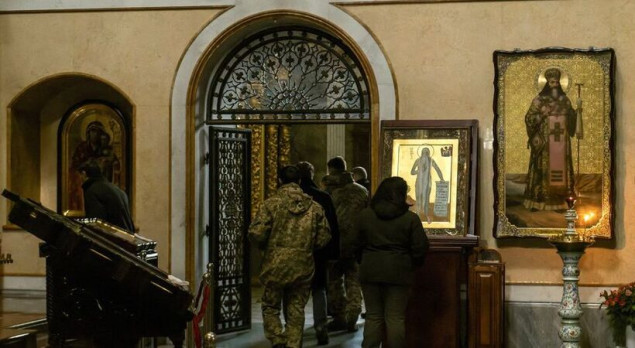 Ukrajina sankcioniše bogatog biznismena i devet svećenika povezanih s ruskom crkvom