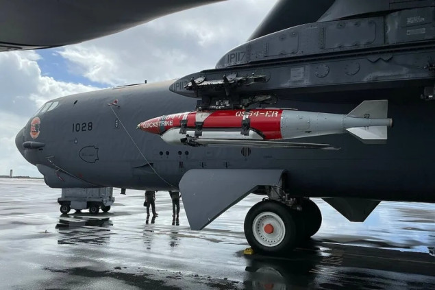 Američki avioni dopremaju teško naoružanje u Izrael dok traje rat u Gazi