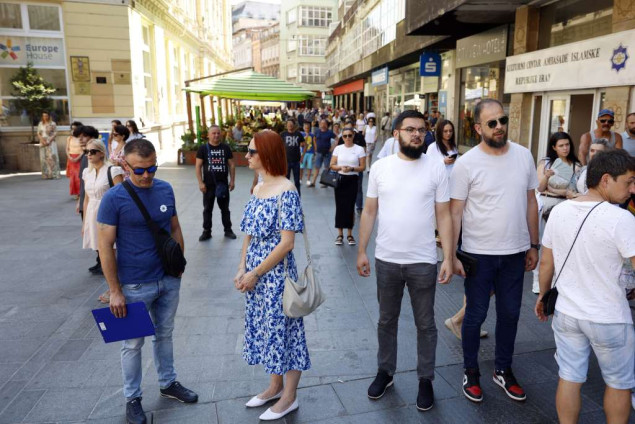 Građani u Sarajevu odali počast žrtvama genocida u Srebrenici