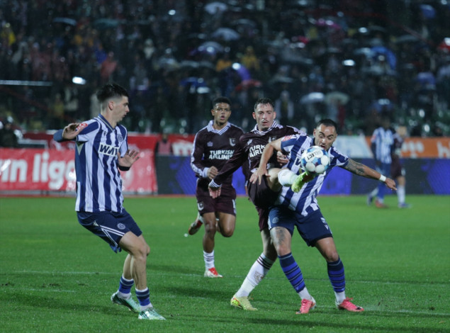 Vječiti derbi pripao bordo timu: Sarajevo savladalo Željezničar s 2:0