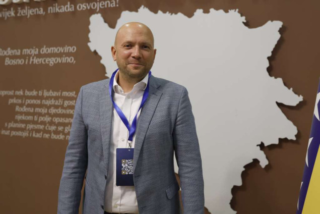 Sarrazin: Rusija nije zainteresirana za uspjeh BiH