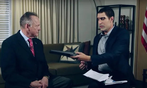 Sacha Baron Cohen poništio tužbu Roya Moorea zbog 'detektora pedofila'
