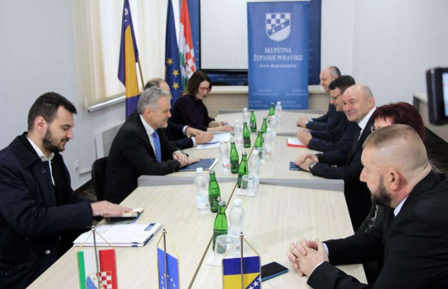 Veleposlanik Sattler posjetio Posavski kanton