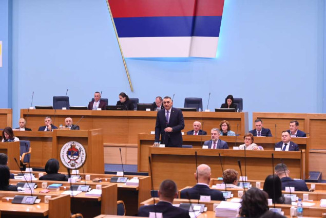 Vlada RS projektovala privredni rast u naredne tri godine i smanjenje inflacije