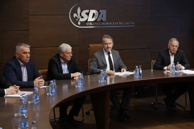 SDA: Protiv organizatora i finansijera neustavnog 'Dana RS' bit će podnesene krivične prijave