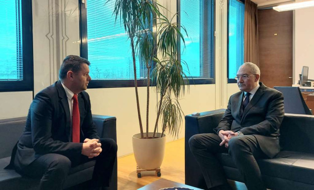 Ministar Hurtić sa turskim ambasadorom u BiH razgovarao o pomoći narodu Turske