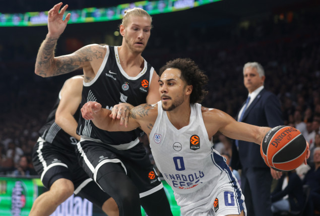 Shane Larkin nije više košarkaš Efesa