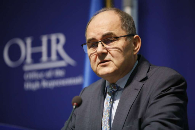 Preživjele žrtve genocida traže od Schmidta smjenu predsjednika Streljačkog saveza RS-a