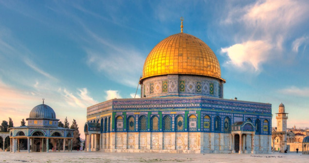 Palestinci iftarili u krugu Al-Akse u noći Lejletul-kadra